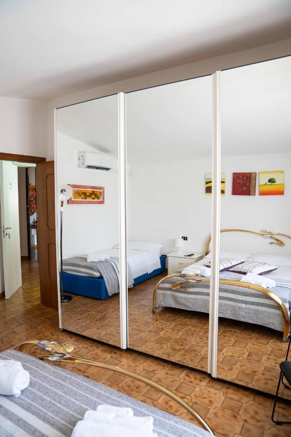 Queen'S Bed & Breakfast Grisolia Exterior foto