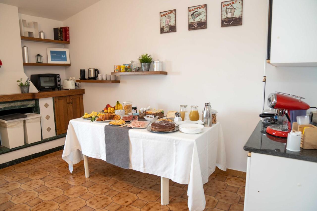 Queen'S Bed & Breakfast Grisolia Exterior foto