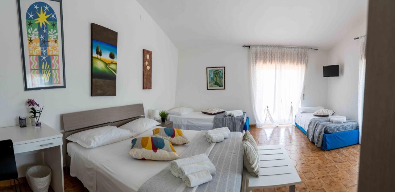 Queen'S Bed & Breakfast Grisolia Exterior foto